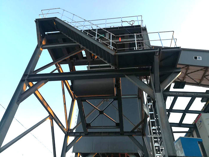 <b>運(yùn)煤列車(chē)平煤壓實(shí)系統(tǒng)</b>